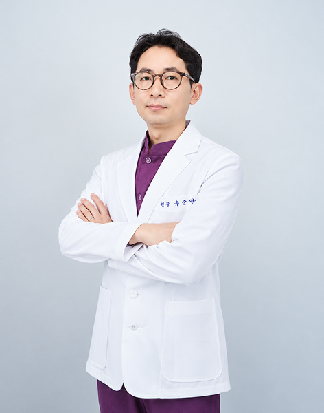Yoo Jun Young Direktur